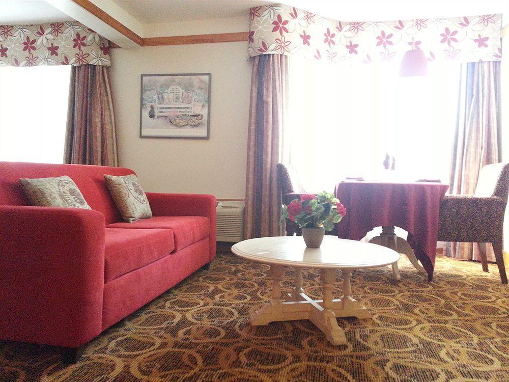 Granite Town Hotel Saint George Kültér fotó