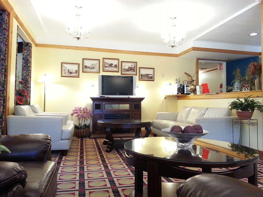 Granite Town Hotel Saint George Kültér fotó